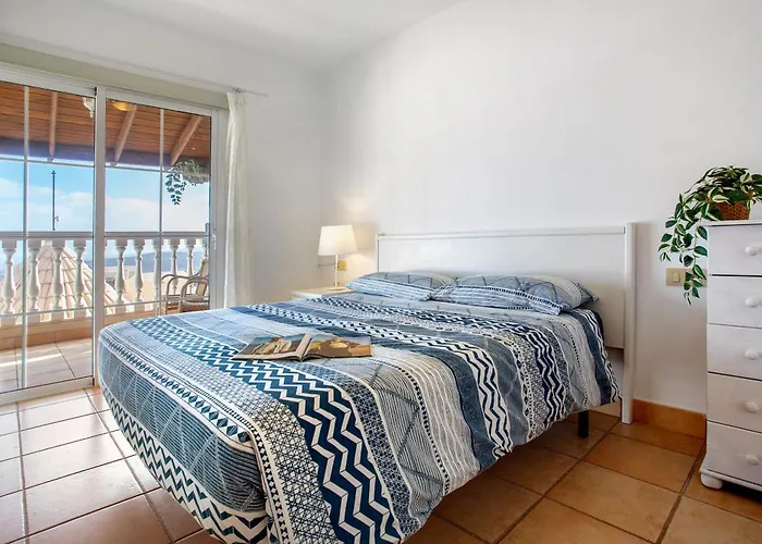 Casa Alicia 펜션 칼레타데푸스테